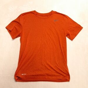 The Nike Tee Mens Dri-Fit Athletic Shirt Large Burnt Orange Crew Running Unisex